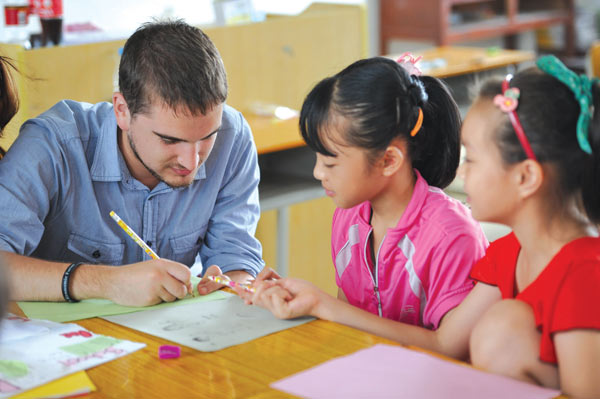 Teachers, students divided over Gaokao reform plan